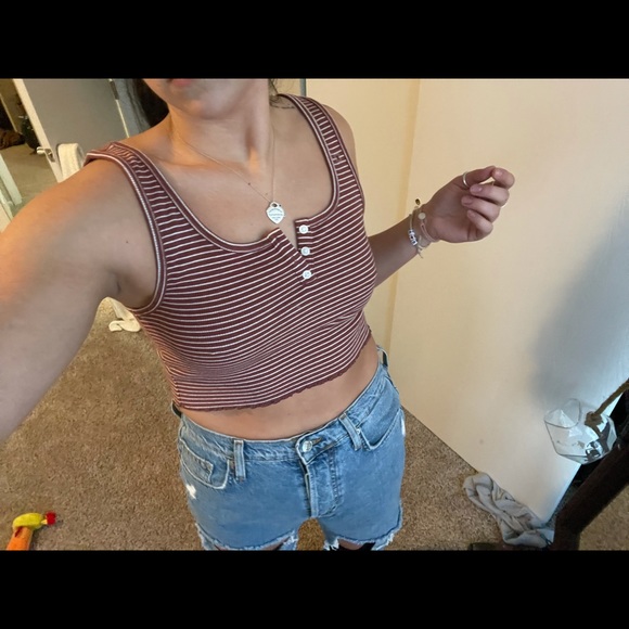 BRAND NEW AMERICAN EAGLE TANK - Picture 4 of 5